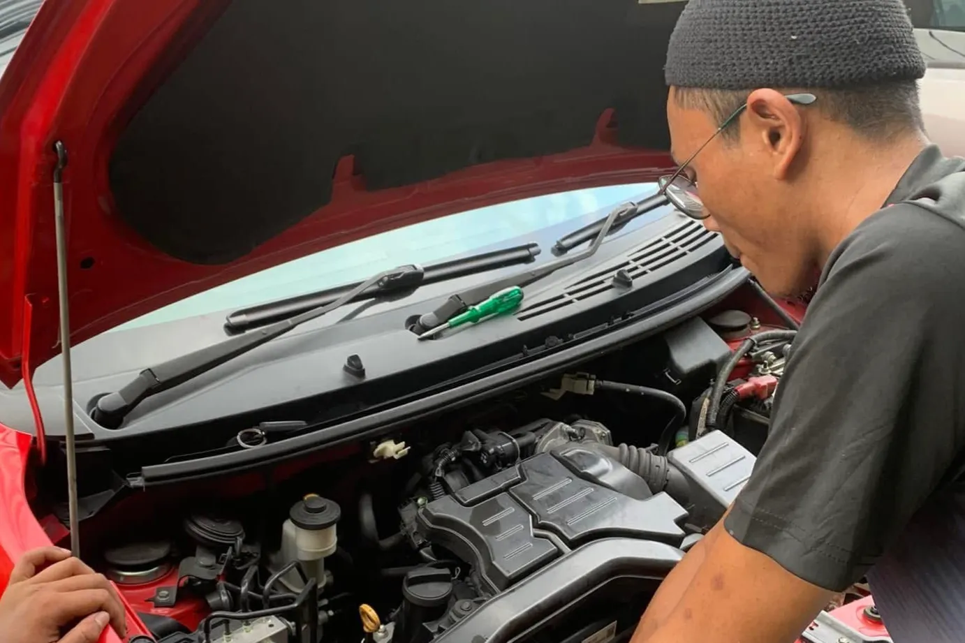 Launching the earthquake response campaign